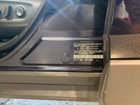 Used 2025 Toyota RAV4 XLE image 30