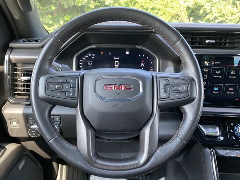 Used 2022 GMC Sierra 1500 AT4 w/ AT4 Premium Package AWD/4WD image 20