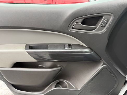 Used 2022 Chevrolet Colorado W/T image 33