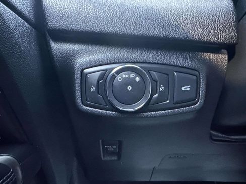 Used 2017 Lincoln MKC Reserve w/ Lincoln MKC Climate Package image 31