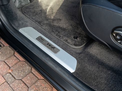 Used 2022 Aston Martin DBX image 18