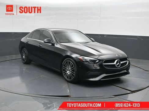 Used 2022 Mercedes-Benz C 300 4MATIC Sedan image 4