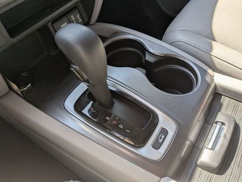 Used 2018 Honda Pilot EX-L image 19