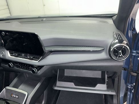 Used 2025 Chevrolet Equinox LT w/ Convenience Package II image 20