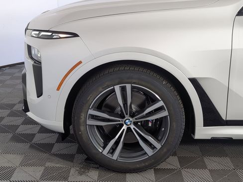 New 2026 BMW X7 xDrive40i w/ Executive Package image 9