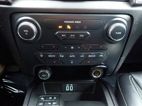 Used 2020 Ford Ranger Lariat w/ Equipment Group 501A Mid image 17