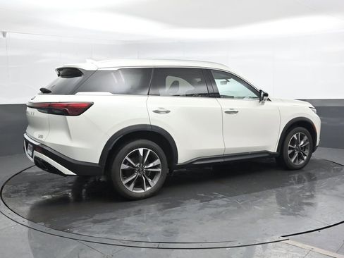 Used 2023 INFINITI QX60 Luxe AWD/4WD image 3