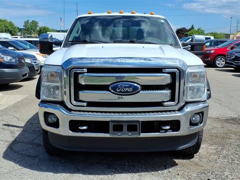 Used 2016 Ford F250 XLT w/ XLT Premium Package AWD/4WD image 8