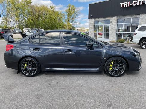 Used 2018 Subaru WRX STI AWD/4WD image 9