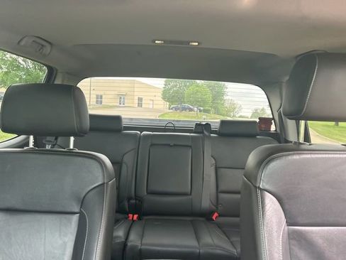 Used 2018 GMC Sierra 1500 SLT w/ SLT Premium Package image 13