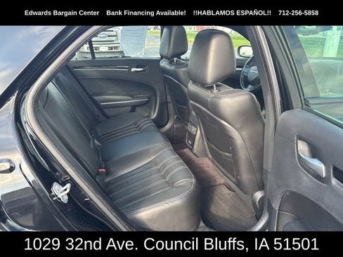 Used 2018 Chrysler 300 S w/ 300S Premium Group image 12
