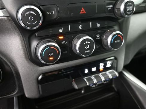 Used 2020 RAM 1500 Big Horn image 35