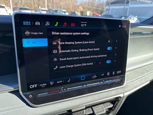 New 2026 Volkswagen Tiguan SE R-Line image 18