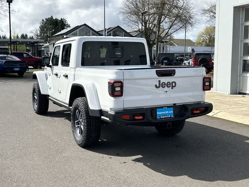 New 2026 Jeep Gladiator Mojave image 3