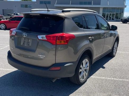 Used 2013 Toyota RAV4 Limited AWD/4WD image 8