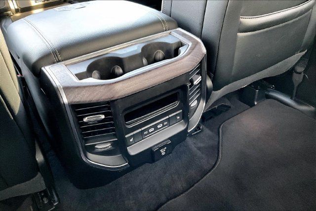 Used 2026 RAM 1500 Laramie AWD/4WD image 11