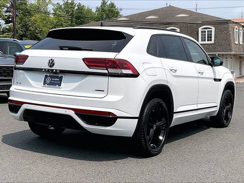 Used 2023 Volkswagen Atlas Cross Sport SEL R-Line AWD/4WD image 8
