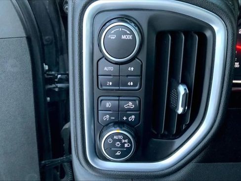 Used 2021 Chevrolet Silverado 1500 LT Trail Boss w/ Convenience Package II image 38