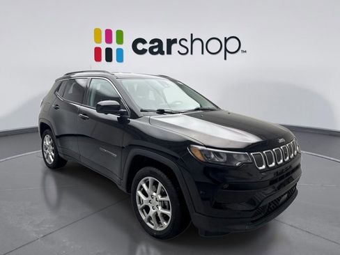Used 2022 Jeep Compass Latitude image 7