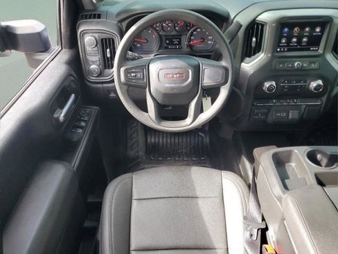 Used 2023 GMC Sierra 3500 Pro w/ Convenience Package image 8