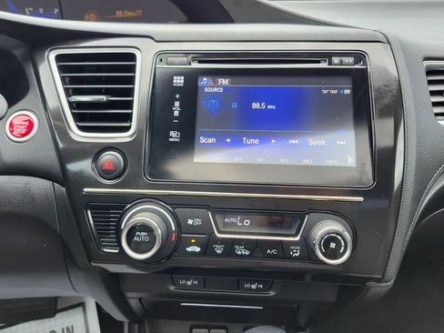 Used 2015 Honda Civic EX-L image 29