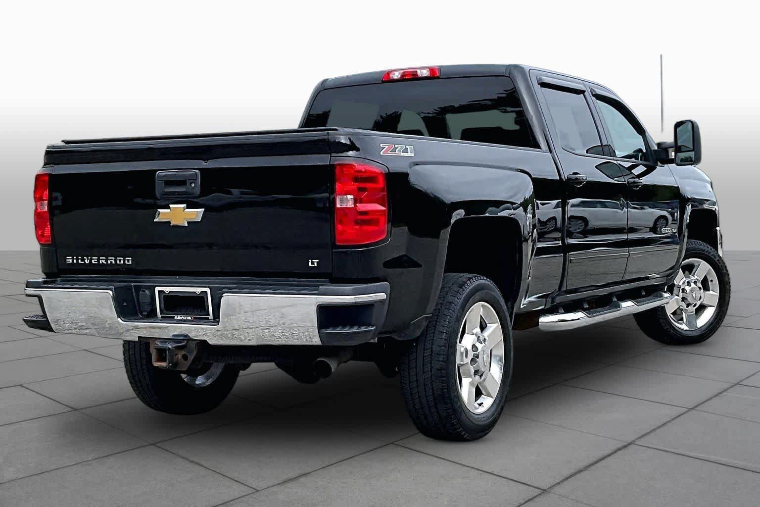 Used 2017 Chevrolet Silverado 2500 LT w/ All Star Edition AWD/4WD image 13