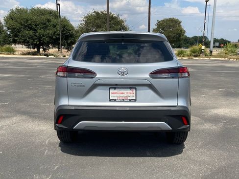 New 2026 Toyota Corolla Cross L image 6