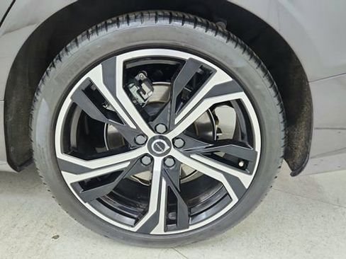 Used 2024 Volvo S60 B5 Plus w/ Climate Package image 61