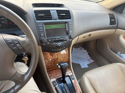 Used 2005 Honda Accord EX-L image 14