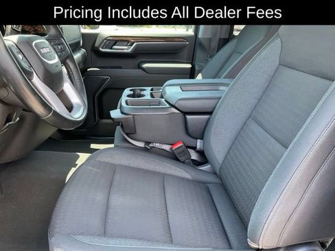 Used 2025 GMC Sierra 1500 Elevation AWD/4WD image 5