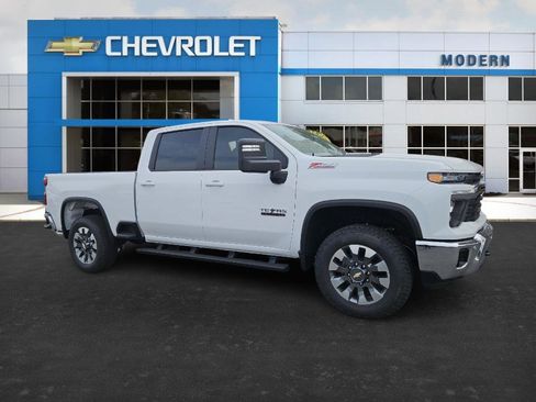 New 2026 Chevrolet Silverado 2500 LT w/ Texas Edition image 7