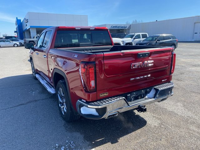 Used 2022 GMC Sierra 1500 SLT w/ SLT Premium Plus Package AWD/4WD image 4