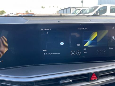 Used 2024 Kia Sorento S image 20