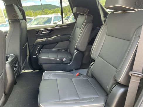 New 2025 Chevrolet Tahoe Premier w/ LPO, Illumination Package image 16