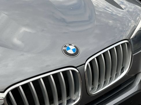 Used 2017 BMW X3 xDrive28i AWD/4WD image 7