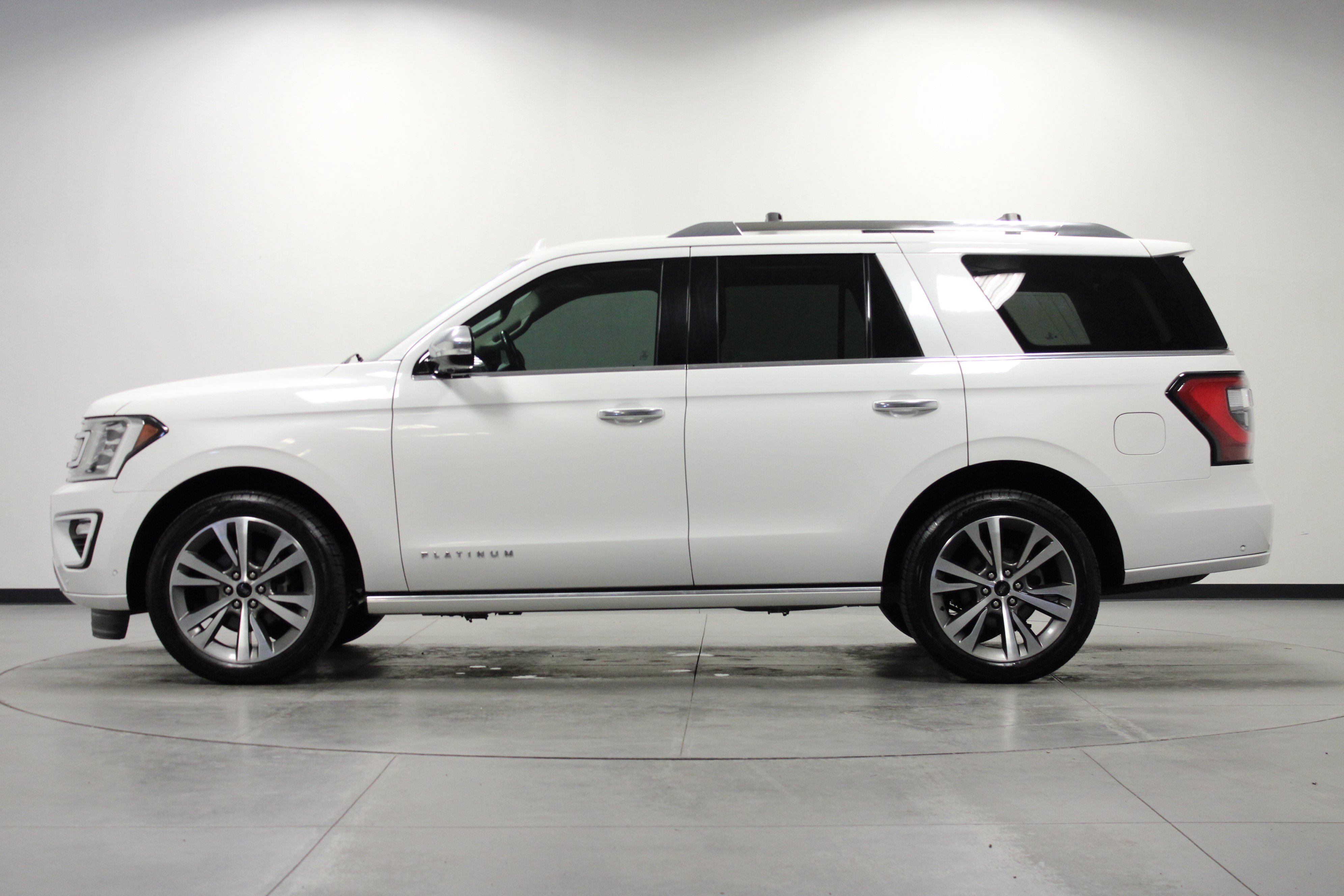 Used 2020 Ford Expedition Platinum AWD/4WD image 7
