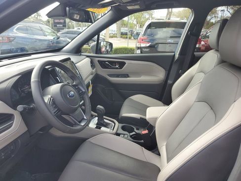 Used 2025 Subaru Forester Limited image 20