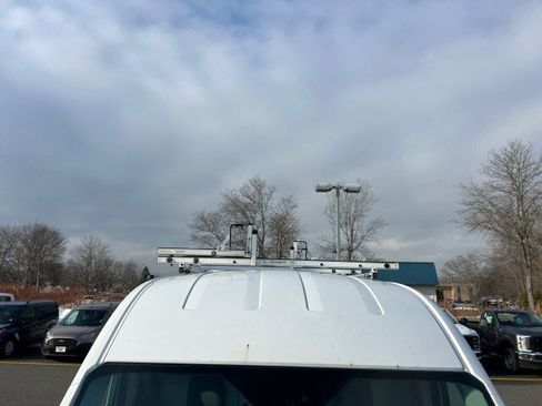 Used 2018 Ford Transit 250 148 Medium Roof image 30