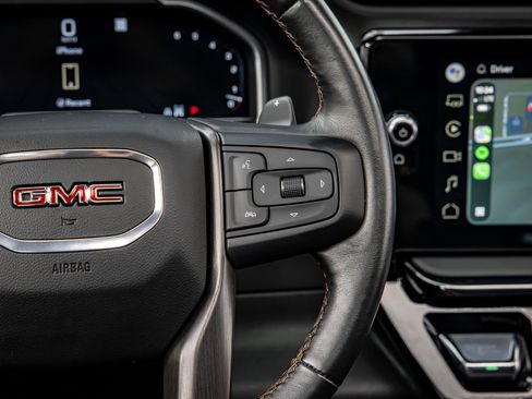 Used 2022 GMC Sierra 1500 AT4 w/ AT4 Premium Package AWD/4WD image 41
