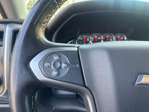 Used 2015 Chevrolet Silverado 1500 LT w/ LT Convenience Package image 40