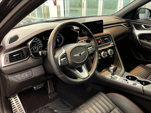 Used 2023 Genesis G70 2.0T w/ Sport Prestige Package RWD image 18