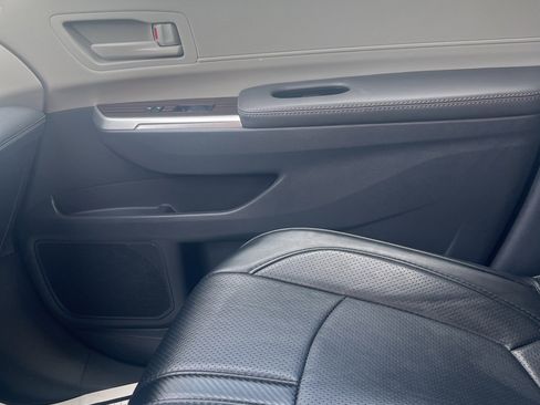 Used 2024 Toyota Sienna LE image 21