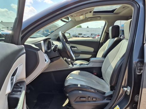 Used 2010 Chevrolet Equinox LT w/ Chrome Appearance Package AWD/4WD image 18