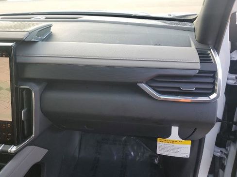 New 2026 GMC Acadia Elevation w/ Elevation Premium Package image 35