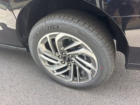 New 2025 Lincoln Navigator L Reserve image 6