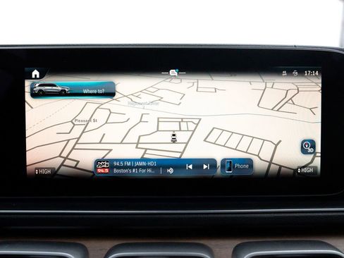 Used 2024 Mercedes-Benz GLS 450 4MATIC image 26