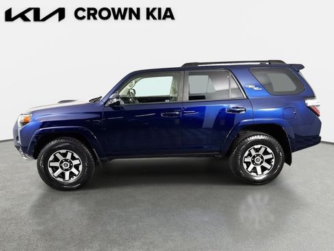 Used 2020 Toyota 4Runner 4WD image 8