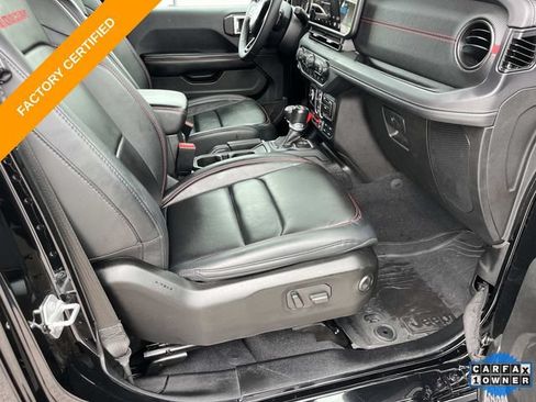 Certified 2025 Jeep Wrangler Unlimited Rubicon AWD/4WD image 23