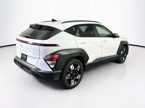 Used 2025 Hyundai Kona SEL FWD image 9