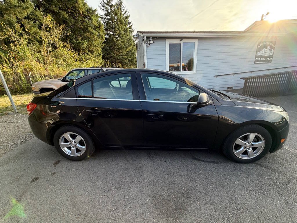 Used 2012 Chevrolet Cruze LT FWD image 16